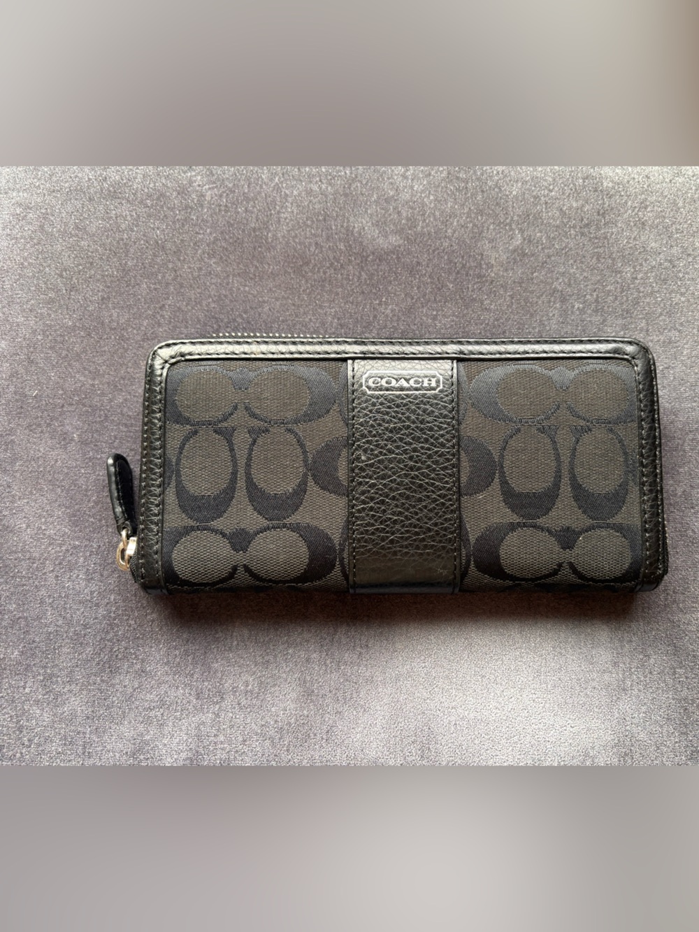 Vintage 2000s Coach Signature Jacquard & Leather Center Stripe Zip Wallet